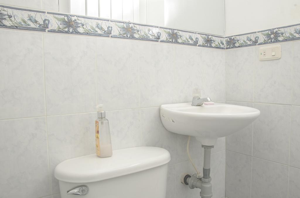 Hostal Alameda Cali Pokoj fotografie